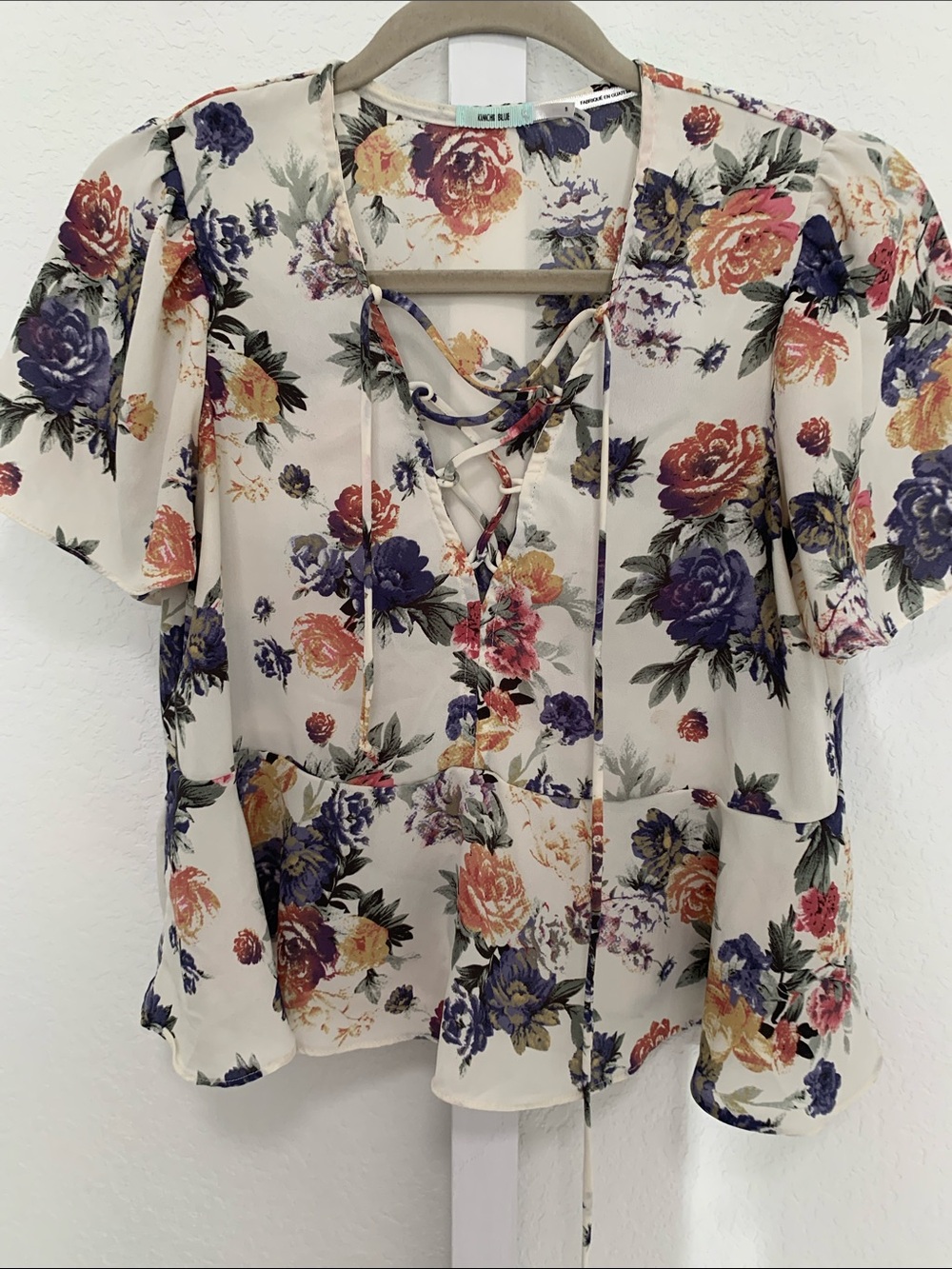 Kimchi Blue Floral Lace-Up Cream Short Sleeve Blouse - Picture 4 of 8